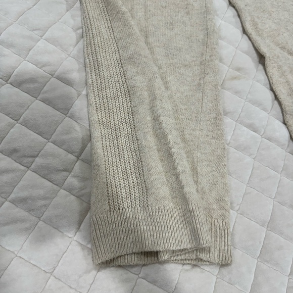 Cozy Knit Sweater and Pants Set in beige - Picture 7 of 8